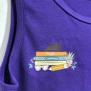 Book tank top purple xs kitty cat stacks NeW